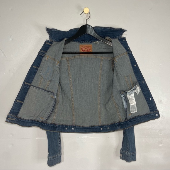 Levi Strauss Denim Jacket Women’s XS Blue Jean Trucker Button Up Long Sleeve - Picture 5 of 16